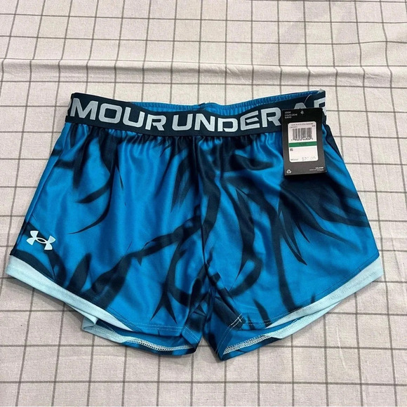 ***NWT*** Girls Under Armour athletic shorts - Picture 2 of 5
